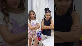 Manu está com ciúme do Vitor na escola com a Júlia ￼#shots