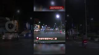 J個男人太狠了！ 高雄三寶鬼切6車道｜壹蘋新聞網 #shorts