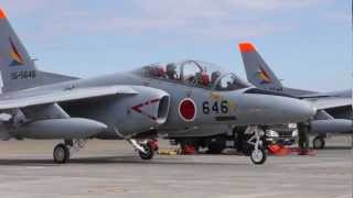 入間基地航空祭2012 T-4 総隊司令部飛行隊エプロンから発進