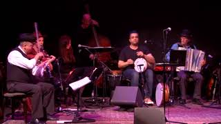 Fun Tashlich (Klezmer Melody) Salaam Shalom Music Project