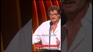 Pedro Pascal ebrio recibe premio del SAG