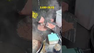 温州街头的瘦肉丸牛肉丸泡面～老板真的好实在～肉丸Q弹有劲道！#街边小吃 #街头美食 #路边摊 #chinastreetfood #streetfood #chinafood #shorts