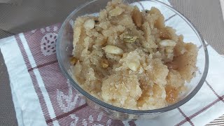 suji ka halwa / instant halwa without chashni/sugar syrup by foodies recipes