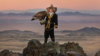 'The Eagle Huntress' movie review by Kenneth Turan