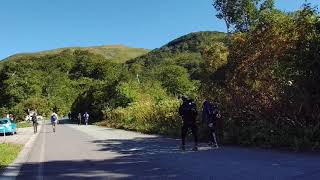 【登山備忘録】20210920　月山　姥沢駐車場からリフト下駅に向かう。