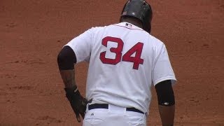 CWS@BOS: Papi grounds a two-run double to extend lead