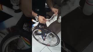 🔴 Bicycle handlebar cleaning