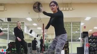 Mia Khalifa workout Dance || Mia Khalifa WhatsApp video