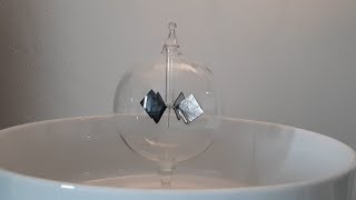 Radiometer under warm and cold water