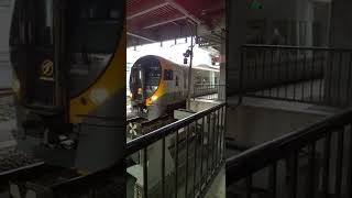 JR四国8600系 特急しおかぜ19号 松山行き 岡山駅8番乗り場発車