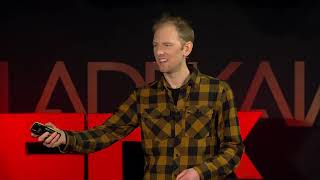 A close look at the ocean | Emlyn Davies | TEDxTrondheim