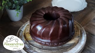 Paradise Cream Chocolate Cake with Cherries #bakingrecipes #cake