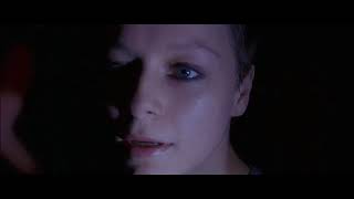 Code 46 (2003) Song 6 Dance scene