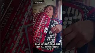 Silja Kahrinen Sollien sings in harmony with the accordion