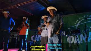 Jorge González y Lili Samaniego. Torrente: Gallino. Guitarras: Plinio y Wilson Huertas.