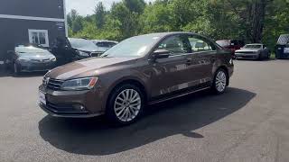 Carfive - Brown 2015 Volkswagen Jetta 1.8T SE FWD Sedan 5 Passenger