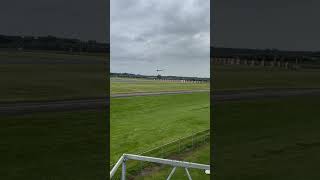 Douglas DC-3 Dakota Landing