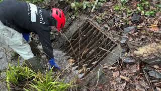 Drain Unclogging and Flooded Path