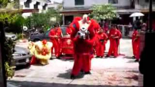 Lion Dance - CheWanKhor - Huo Fuo Tan 2of3.flv