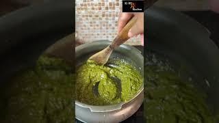 #shorts Arbi Ke Patte Ka Saag Easy Recipe #foodshorts #cookingshorts #saagrecipe #food #cookingtips