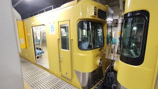 【全編版】ある日の西武鉄道新宿線上石神井駅で何かの安全確認で発車直後に停車した30000系各停西武新宿行の運転再開と後続の急行西武新宿行の入線と旧2000系+新2000系併結各停田無行発車シーンを撮影