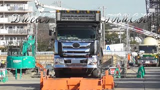 黒のダンプカー＆ショベルカー　〜工事現場ではたらく車 excavator \u0026 dump truck 〜