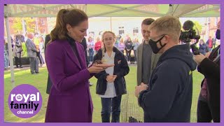 Kate Middleton Meets Charlotte... the Tarantula!