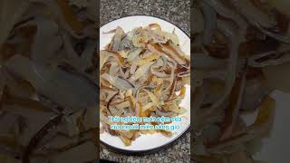 Trải nghiệm món NỘM SỨA của người miền sóng gió, chỉ nhà có đám mới được ăn thôi đó #nomsua