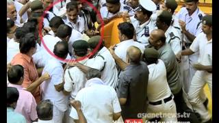 Shameful Kerala assembly protest by LDF MLAs, against KM Mani's budget