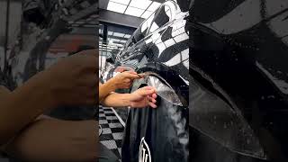 今天來了一台 Mercedes Benz S350 貼 Suntek 犀牛皮， 各位看一下我們怎麽貼吧！#shorts