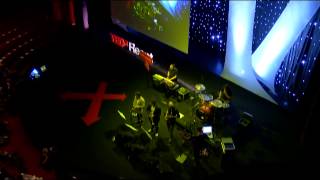 Canlı Performans: Alp Ersönmez, Cereyanlı  at TEDxReset 2013