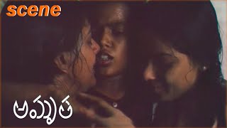 Amrutha Telugu Movie || Best Emotions Between Nandita And Keerthana || Madhavan, Simran Bagga