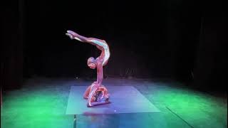 Contortion duo “Les Femmes Serpents” | Nina Van der Pyl \u0026 Heejin Diamond