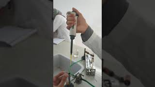 MEASURING 20μL USING MICROPIPETTE
