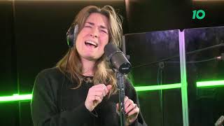 Savine - Never Compare live @ Ekdom in de Morgen