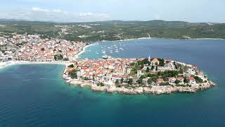 Primošten and spectacular views from the statue of the Virgin Mary.