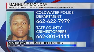 Man escapes from police custody in Coldwater, MS