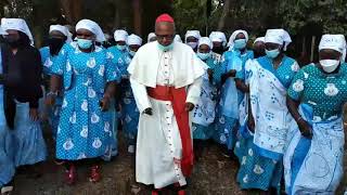 CWA WOMEN WELCOMING CARDINAL JOHN NJUE IN SONGS AND DANCE DURING THE 2021 CENTRAL DEANERY FAMILY DAY