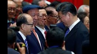 躲开习近平，中国富二代如何闷声发大财；成人玩具商千亿市值惊艳市场；习近平首提反垄断，矛头直指互联网巨头；海淘运费暴涨，中国外贸一柜难求；92岁李嘉诚与女友罕见同框｜中国财经（辛枫：20201213）