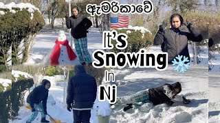 It’s snowing in NJ❄️🥶| ඇමරිකාවේ හිම වැටුනු දවසක😍|සීතලේ අපි😍😍| Shashini yulia jm💖