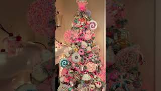 Candyland Christmas tree 🍭🍬 #candyland #candylandchristmas #christmas2022 #sweetsandtreats #candy