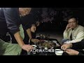 老兵房车露营湖边，炖一下午牛尾巴骨和猪蹄，夜幕下在湖边和战友喝点【行者甜心】