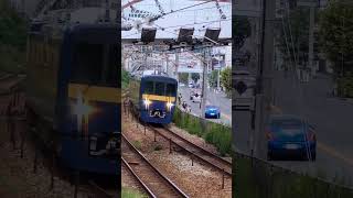 屋根上に大量のカメラを搭載の車両📸DEC741🎥下る2023/09/23　 山陽本線　尾道駅通過