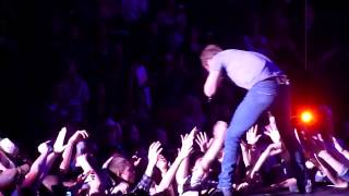 Dierks Bentley - "Settle for a Slowdown" (Live) - Everett, WA - 04-21-12