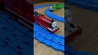 まがレールの新しい使い方を発見⁉︎ #shorts ［プラレール］［きかんしゃトーマス］New usage of Plarail rails Thomas and friends