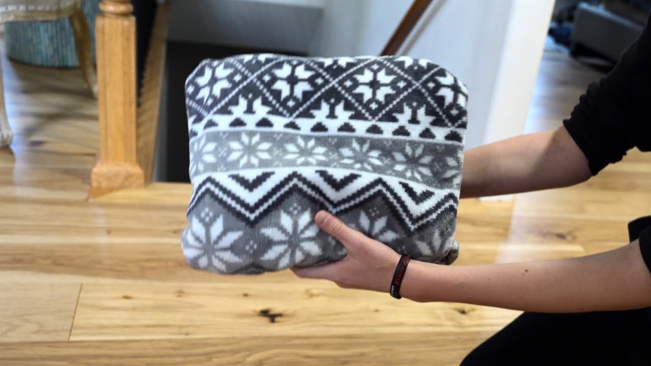 Blanket To Pillow Lifehack Youtube