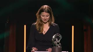 2021 Award Presentation: Luisa Neubauer presenting the Award to Vladimir Slivyak