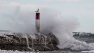 January 27, 2025 High Winds Along Lakeshore Cobourg Port Hope