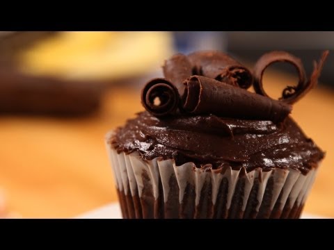 How to Make Chocolate Curls | Candy Making How to Make Chocolate Curls | Candy Making