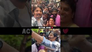 கொஞ்சம் எனர்ஜி கொடுங்கப்பா 😅😍 Actor Jiiva ❤️ with Kollywood Paparazzi 's at #Aghathiyaa Press Meet 😇